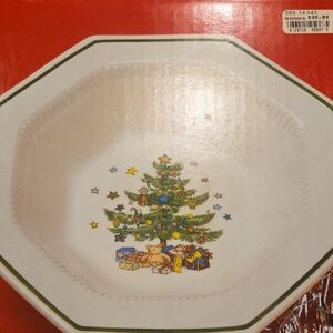 Nikko Ceramics Christmas Tree Bowl - White and Green